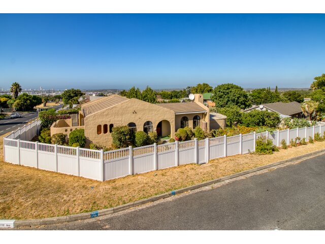 <!--[if BLOCK]><![endif]--> 99  Helderberg Collage , Die Wingerd, Somerset West <!--[if ENDBLOCK]><![endif]-->